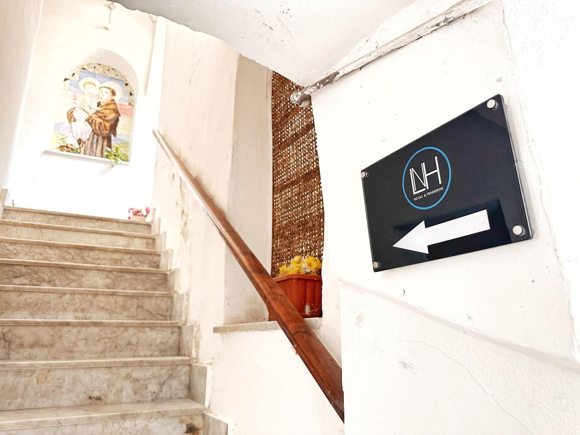 Nl House - Vicoli & Tradizioni Villa Napoli Bagian luar foto
